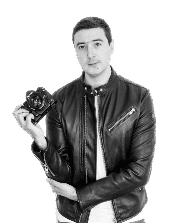 The Paris Photographer videographer